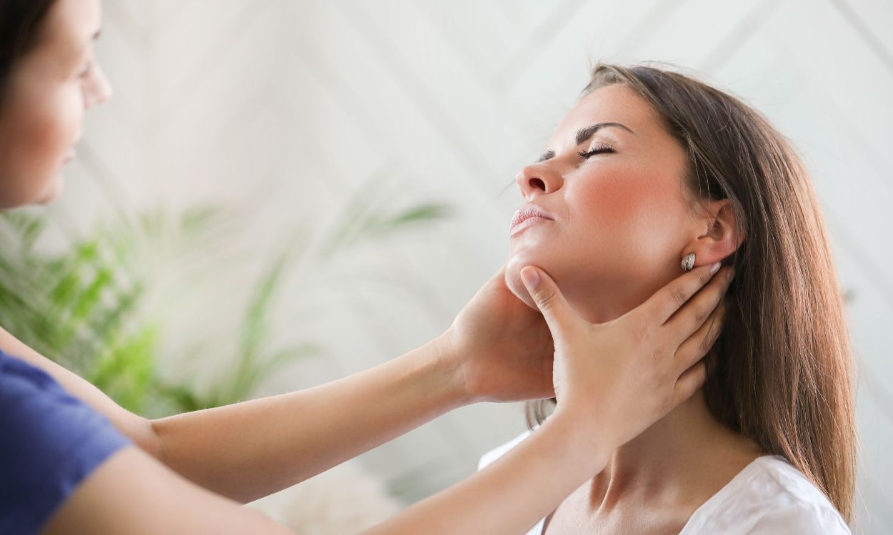 Can hypnosis help manage thyroid symptoms?
