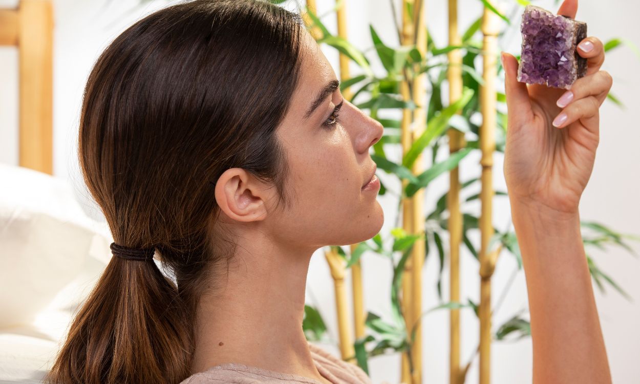 Thyroid control with aromatherapy: Possible benefits explained!