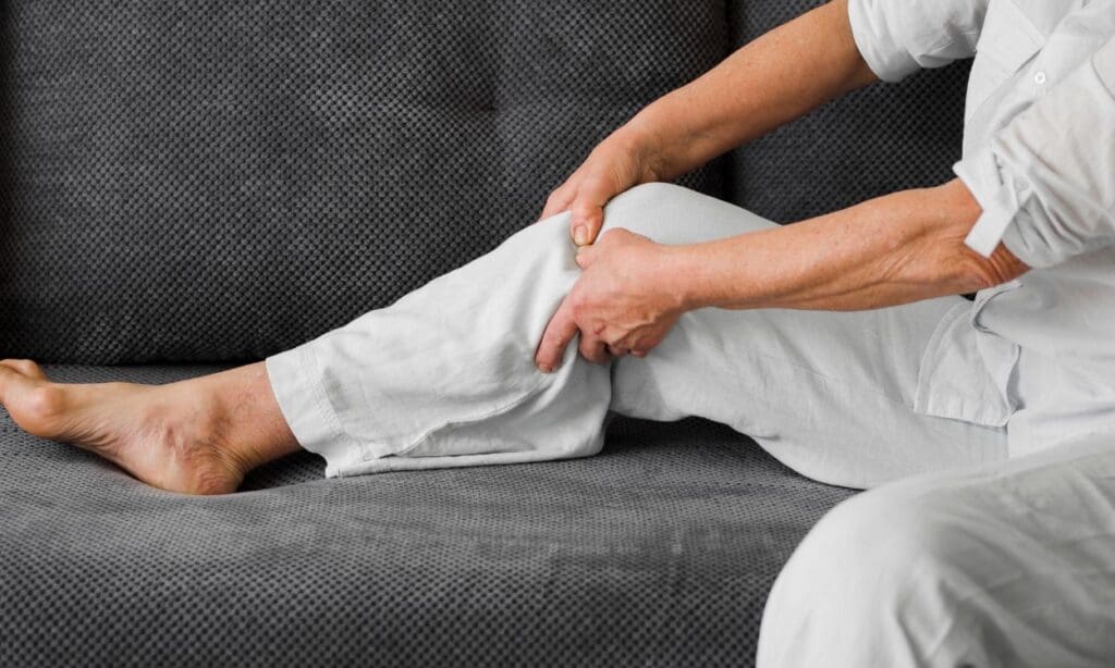 Can knee pain be caused by a hip problem? FITPAA