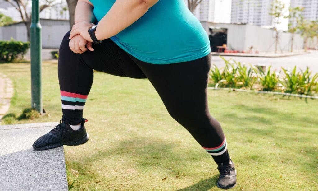 Can knee pain be caused by obesity? FITPAA